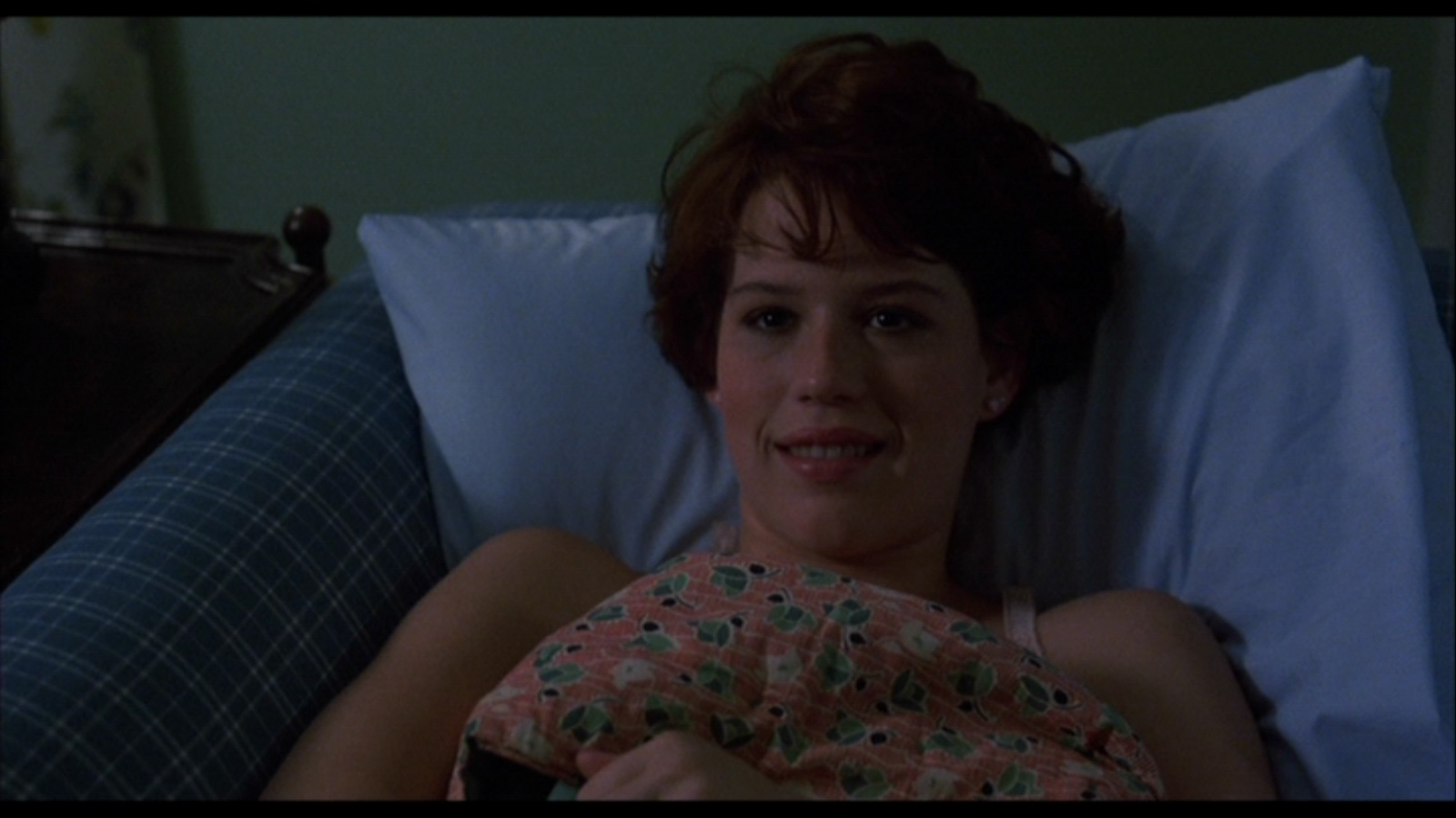 Index of /caps/albums/movies/sixteencandles.